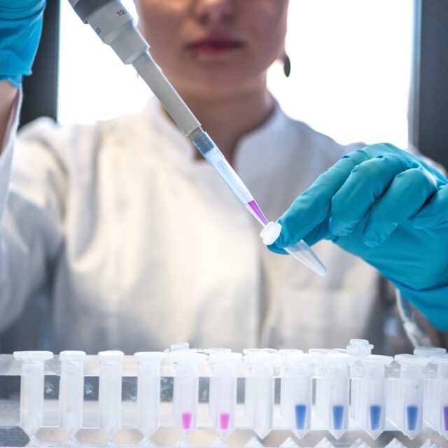 Incertezza d’uso delle pipette: perché la sola taratura non basta