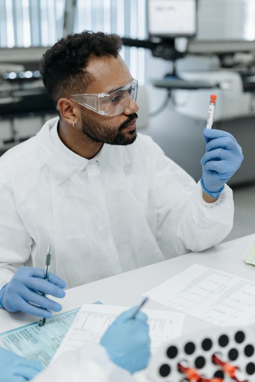 Carte di controllo e regole statistiche per laboratori ISO/IEC 17025
